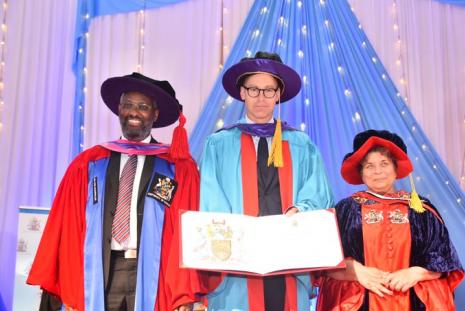 L-R: Prof Stephen Kiama, VC, University of Nairobi; Prof Dr. Patrick Verkooijen, CEO, GCA; and Dr. Vijoo Rattansi The Chancellor for the University of Nairobi is Dr. Vijoo Rattansi (Mrs) at the 67th Graduation Ceremony of the University